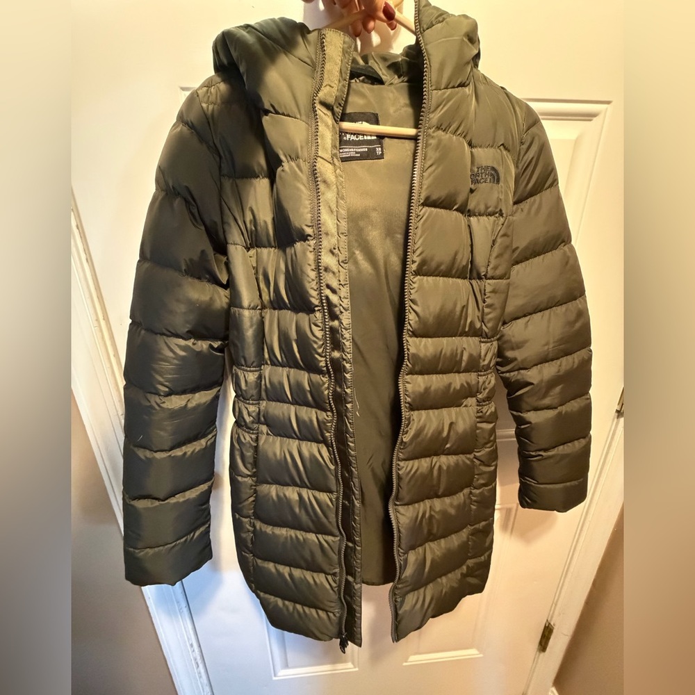 The North Face Gotham Women's XS Jacket in Dark Green
